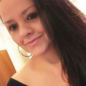 Meet your Posher, Lorena